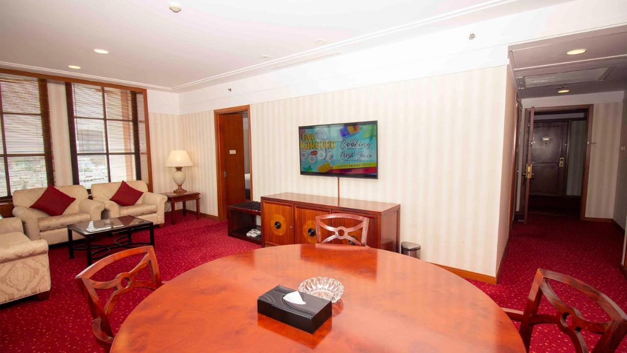 Redtop Hotel & Convention Center Jakarta Kültér fotó